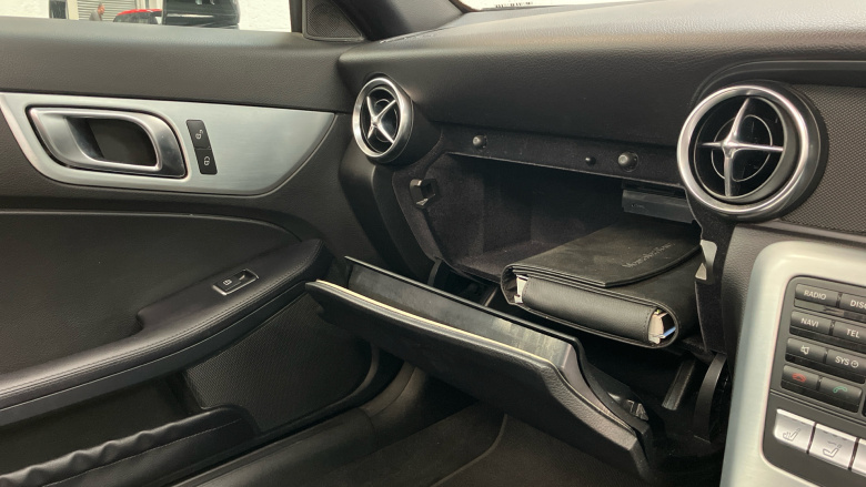 Mercedes-Benz SLK 250 CDI BlueEFFICIENCY 2dr Tip Auto Diesel Roadster